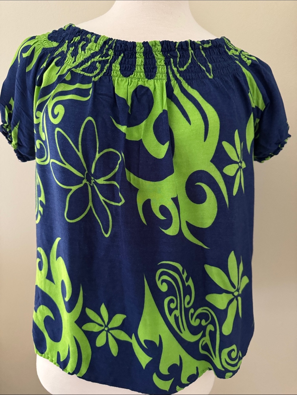 Hula Bay Smocked Elastic Off-shoulder Hibiscus Print Peasant Top
